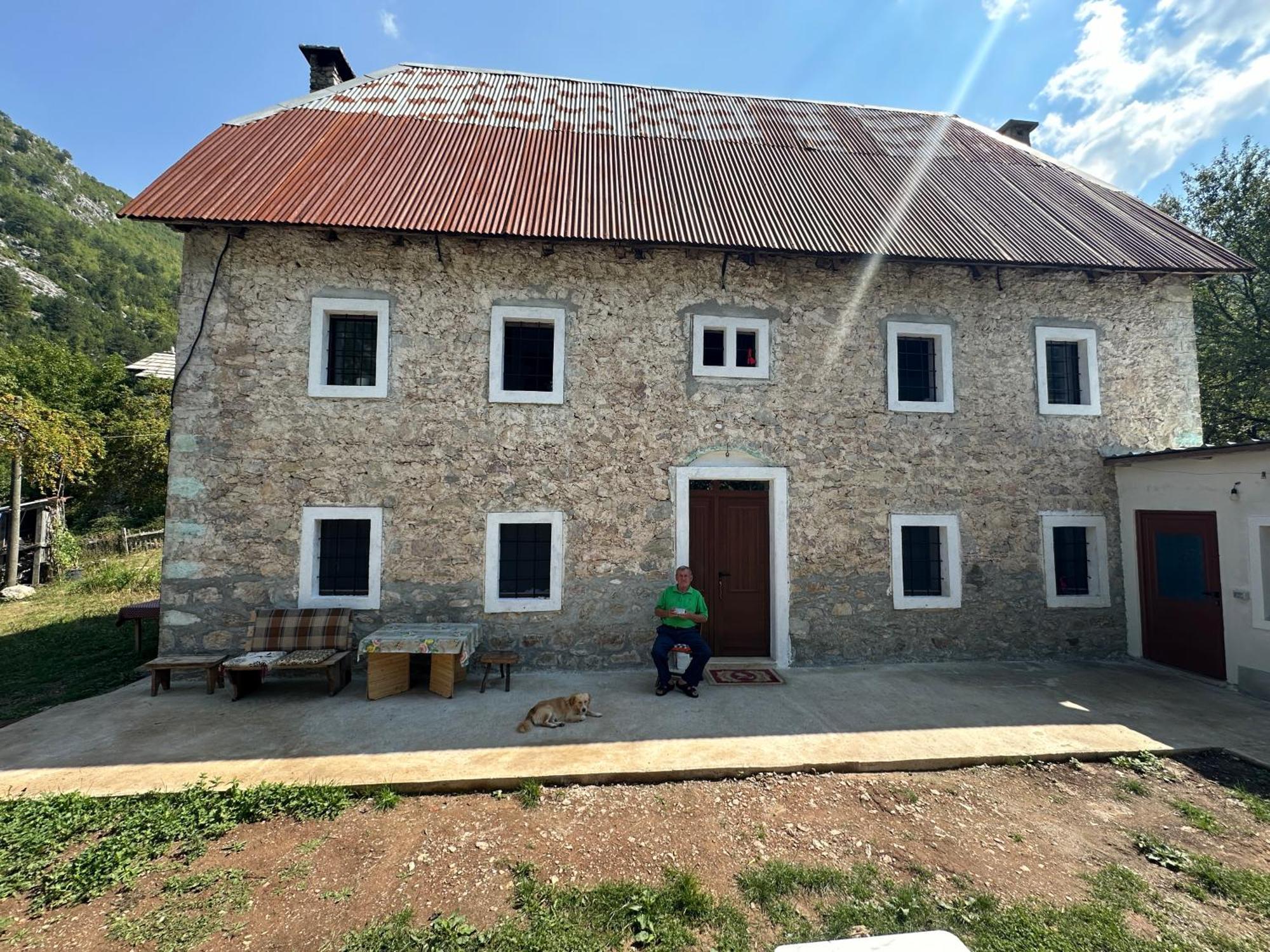 Guest house Kulla E Lulash Keqit Theth